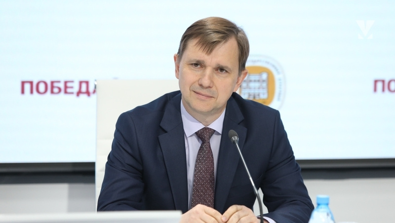    Денис Штанев рассказал, что таблетки не являются лучшим решением в профилактике ОРВИ Фото: Дмитрий Ахмадуллин / / ИА «Победа26»