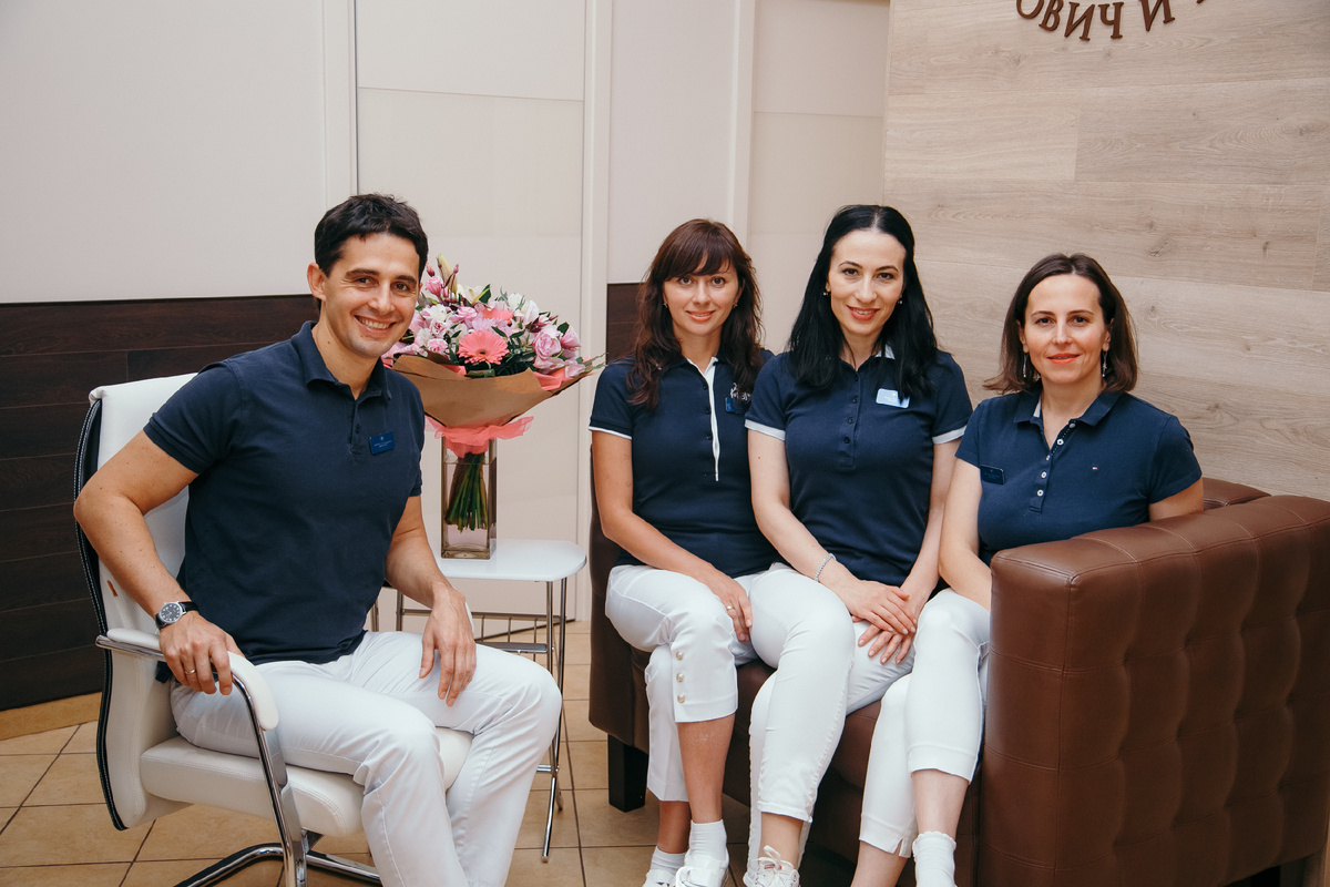 Фотография взята с сайта стоматологии Дмитрович Фэмили https://www.dmitrovich.ru/