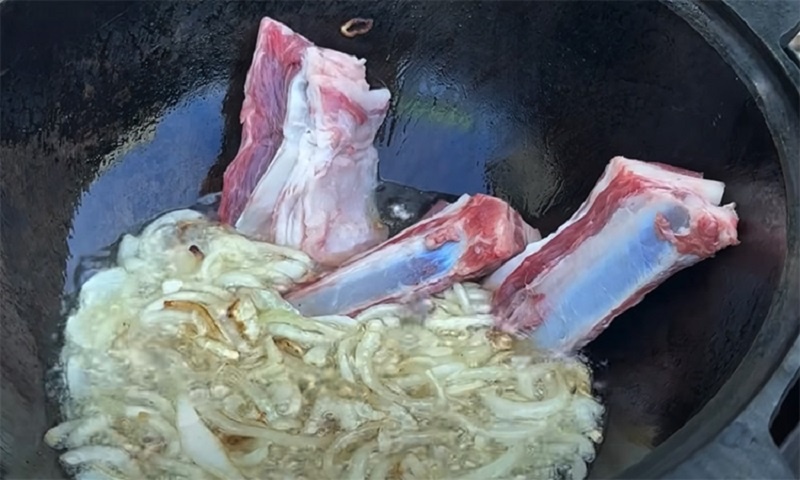 Готовим самый вкусный плов на ребрышках 