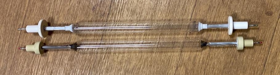  сверху - оригинальный образец, снизу - не подошедший вариант
