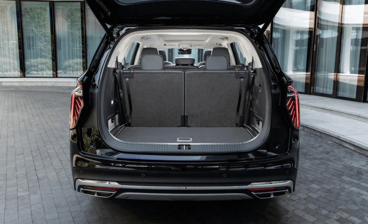 Трансформация салона HONGQI HS7