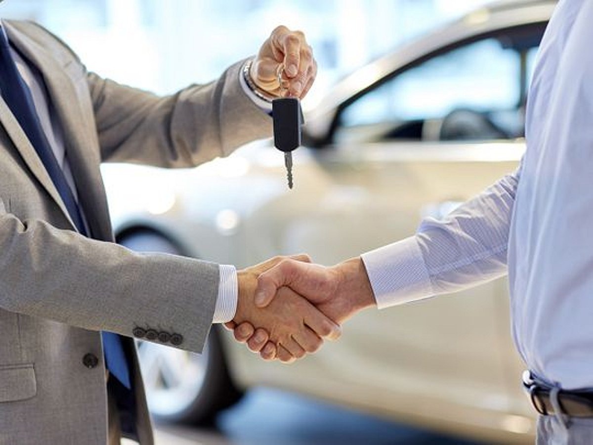 Фото заимствовано - https://gulfnews.com/living-in-uae/transport/uae-got-a-fine-while-driving-a-rental-car-heres-what-you-need-to-do-1.1699369147333