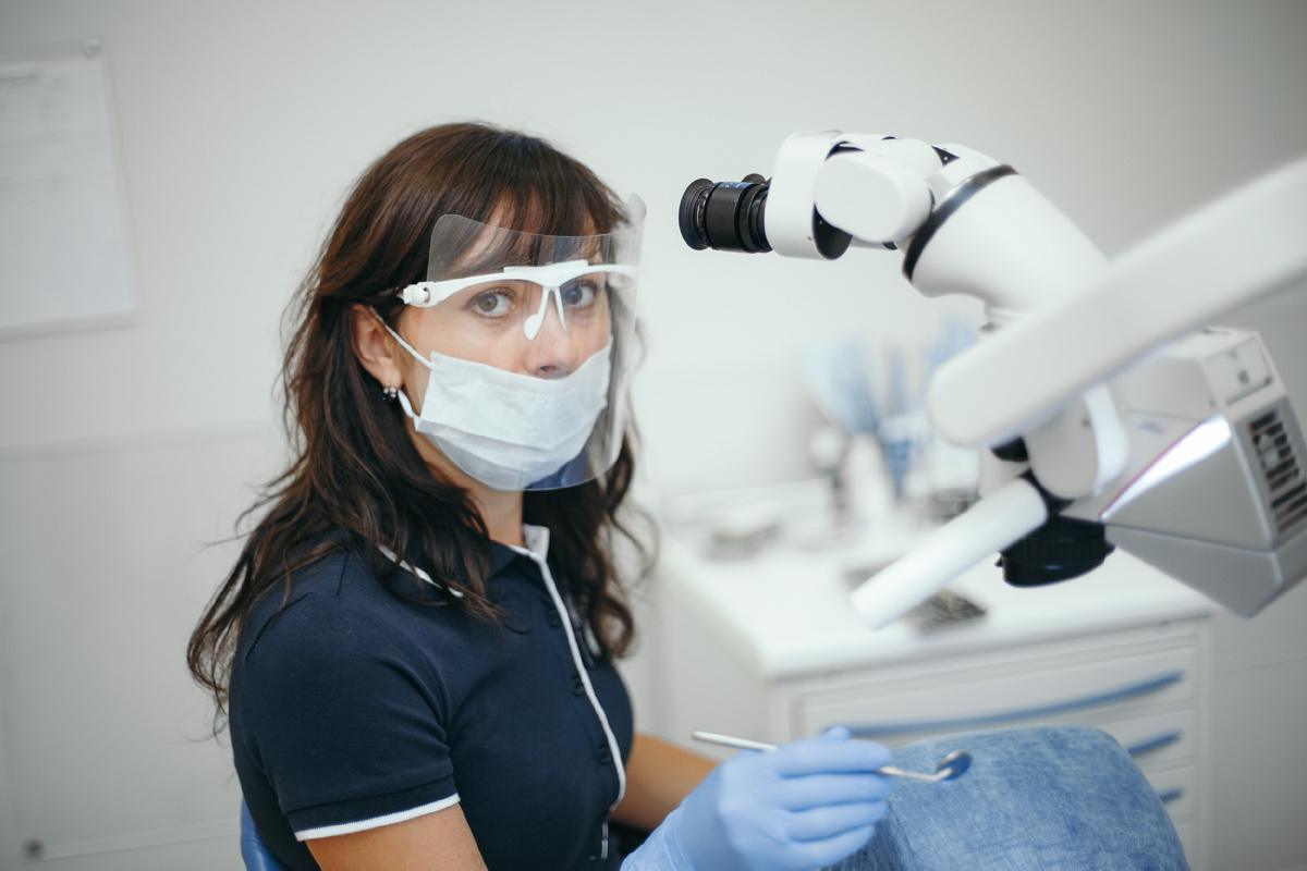 Фотография взята с сайта стоматологии Дмитрович Фэмили https://www.dmitrovich.ru/