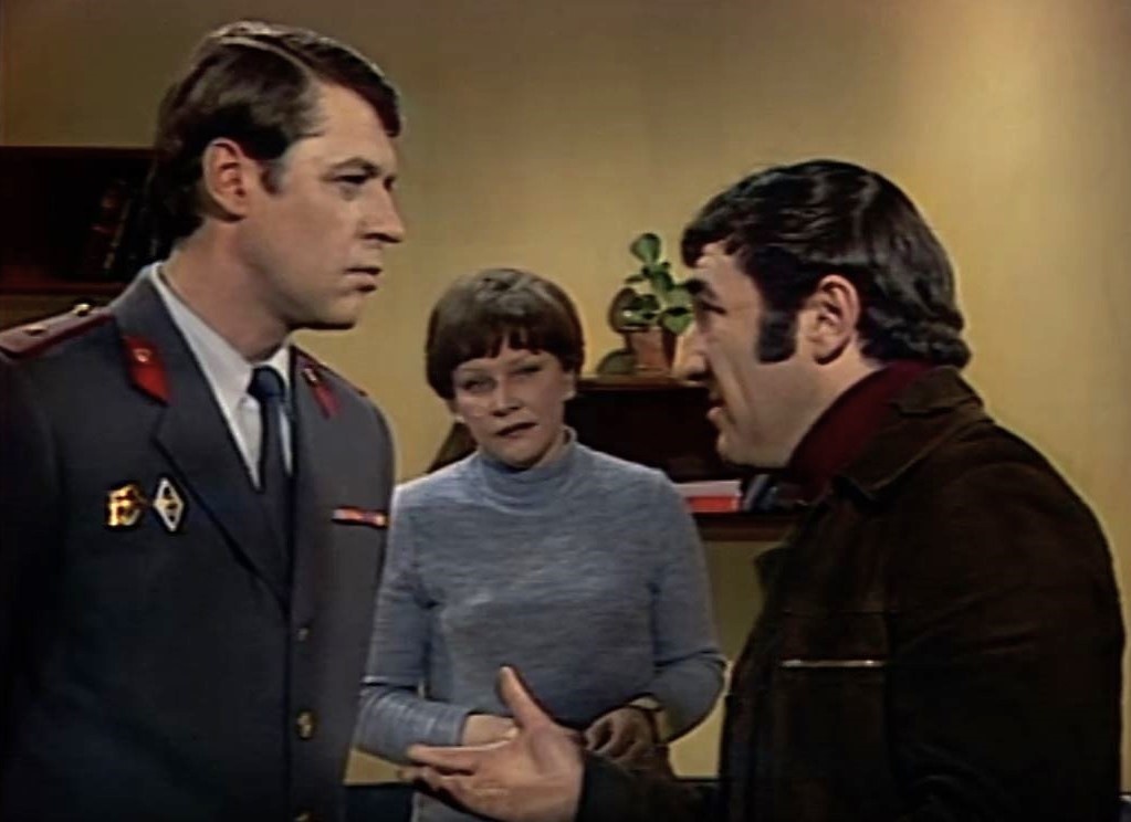 Кадр из "Следствие ведут ЗнаТоКи. Дело № 12. "Букет" на приеме" (1978)