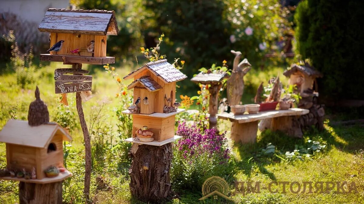 Декор для дачи из дерева — как украсить участок без гномов