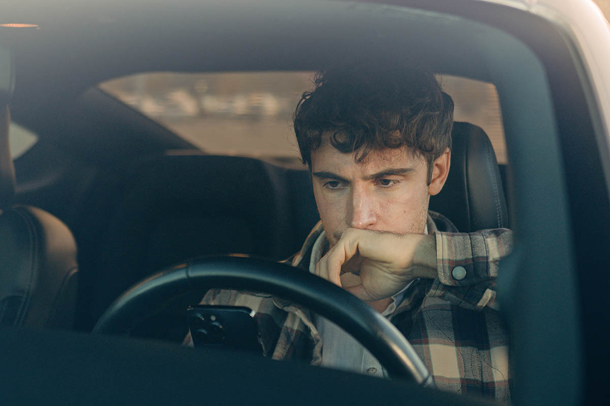    Автомобиль — символ успеха и «взрослости». Но всем ли он нужен? Источник: MAYA LAB / Shutterstock / FOTODOM