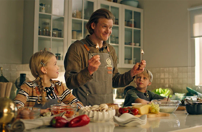   
 Фото: кадр из сериала «Няня Оксана»