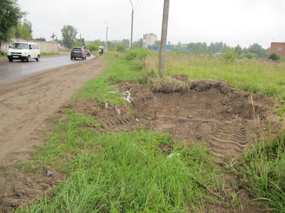 Место находки камня на улице Танкистов 