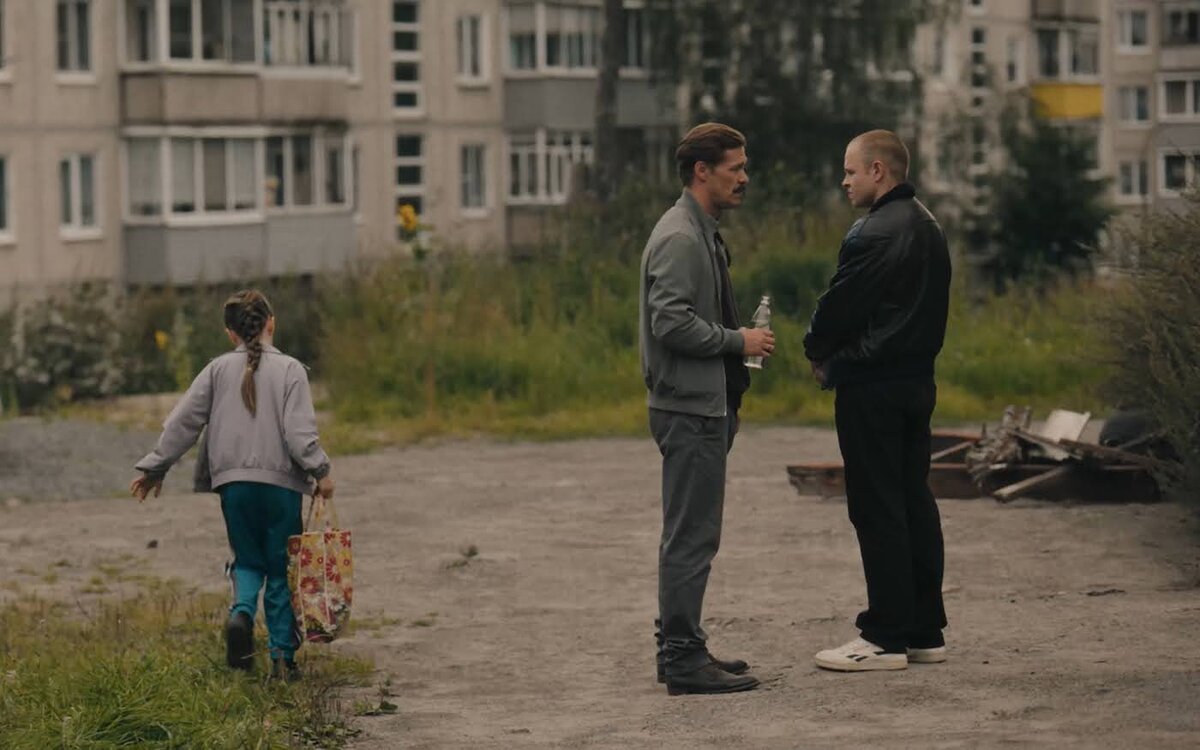 В середине 1990-х под «крышей „Общака“» находилось 14% территории России