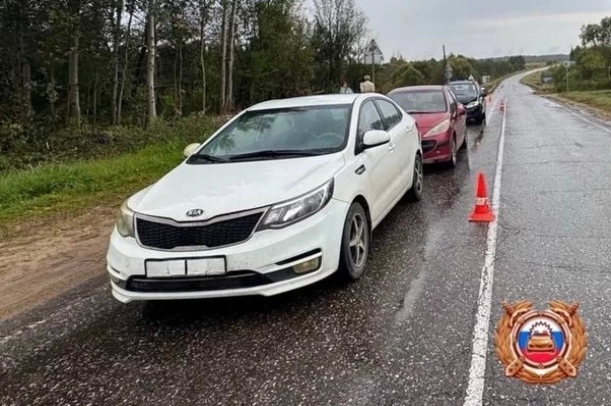    На трассе М-10 в Лихославле произошло тройное ДТП с пострадавшей