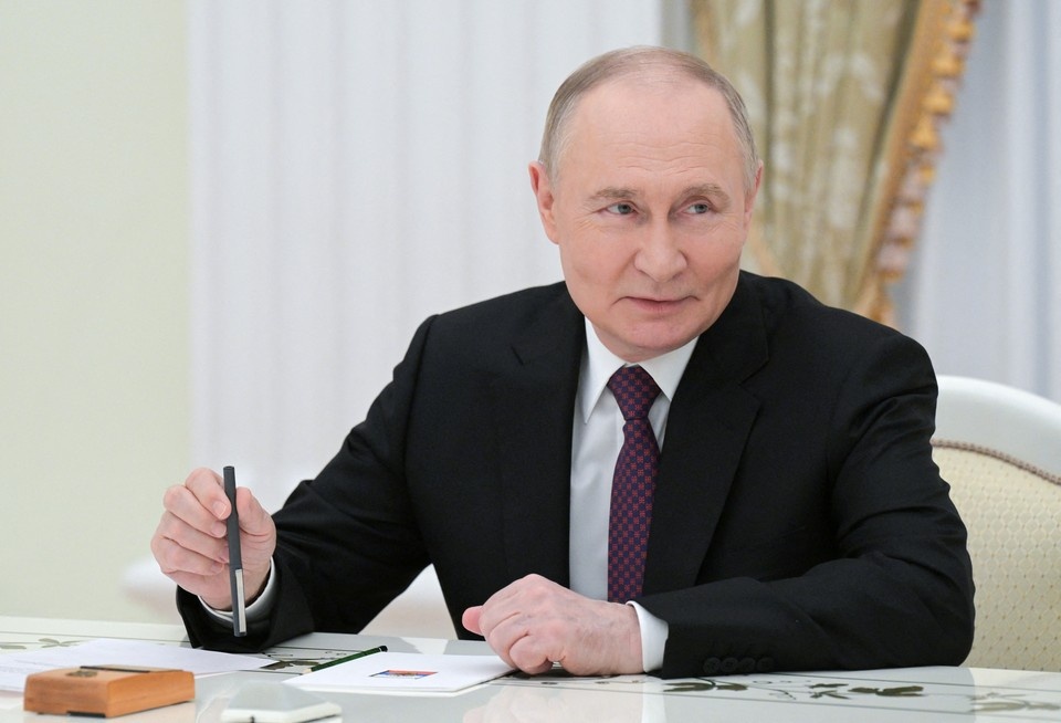    Владимир Путин встретился с руководителями парламентских фракций REUTERS