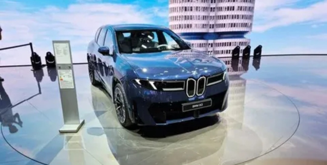 BMW iX3