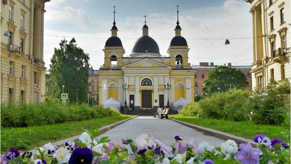    воссозданный храм Рождества Христова на 6-й Советской улице в Центральном районе Автор фото: Дмитрий Песочинский