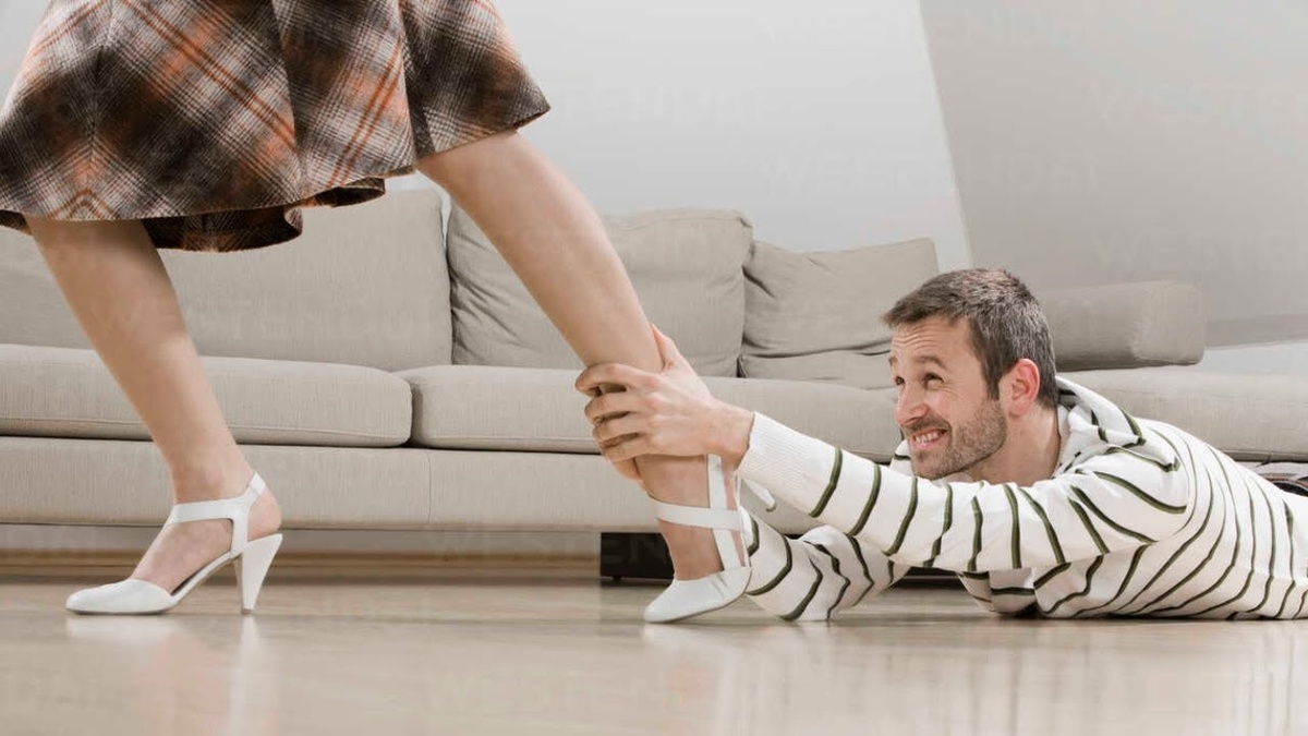 Как вернуть бывшую, если она не любит?!