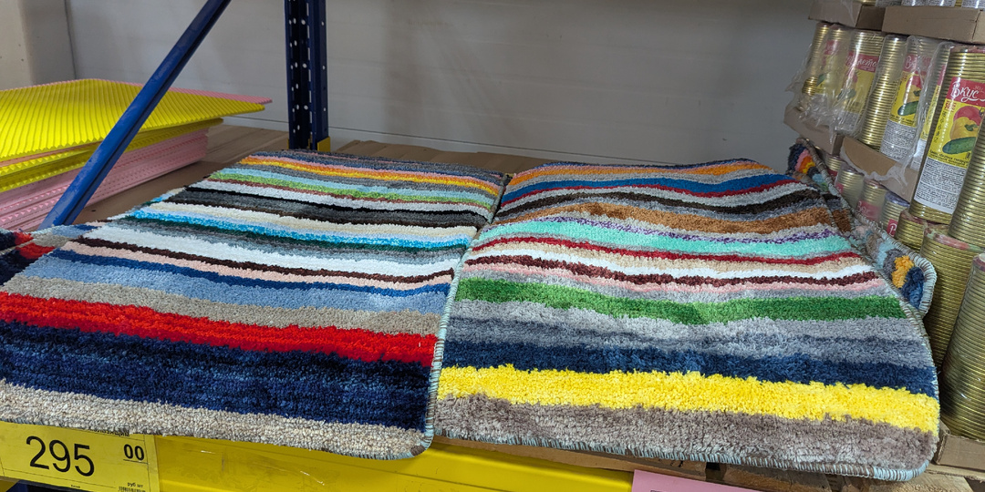 В "Светофоре" заинтересовали многие товары. Выбор как обычно большой