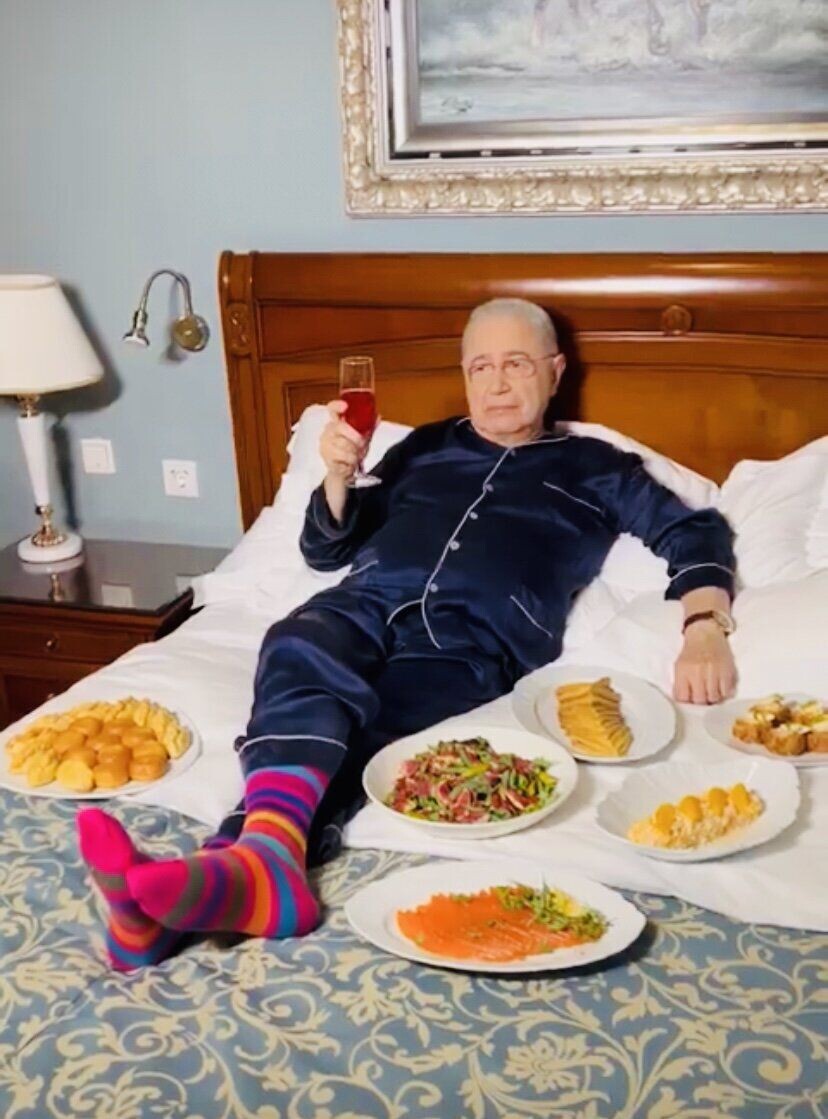 Соц сети супруги 