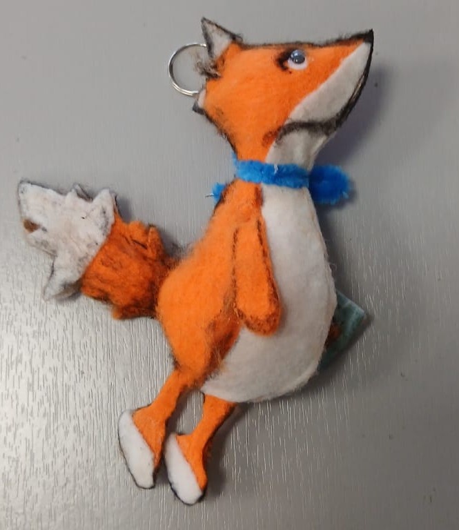 Лис-книгоноша - добрый персонаж