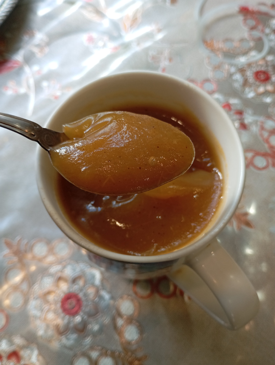 Фото автора повидло из яблок и корицы,гвоздики.