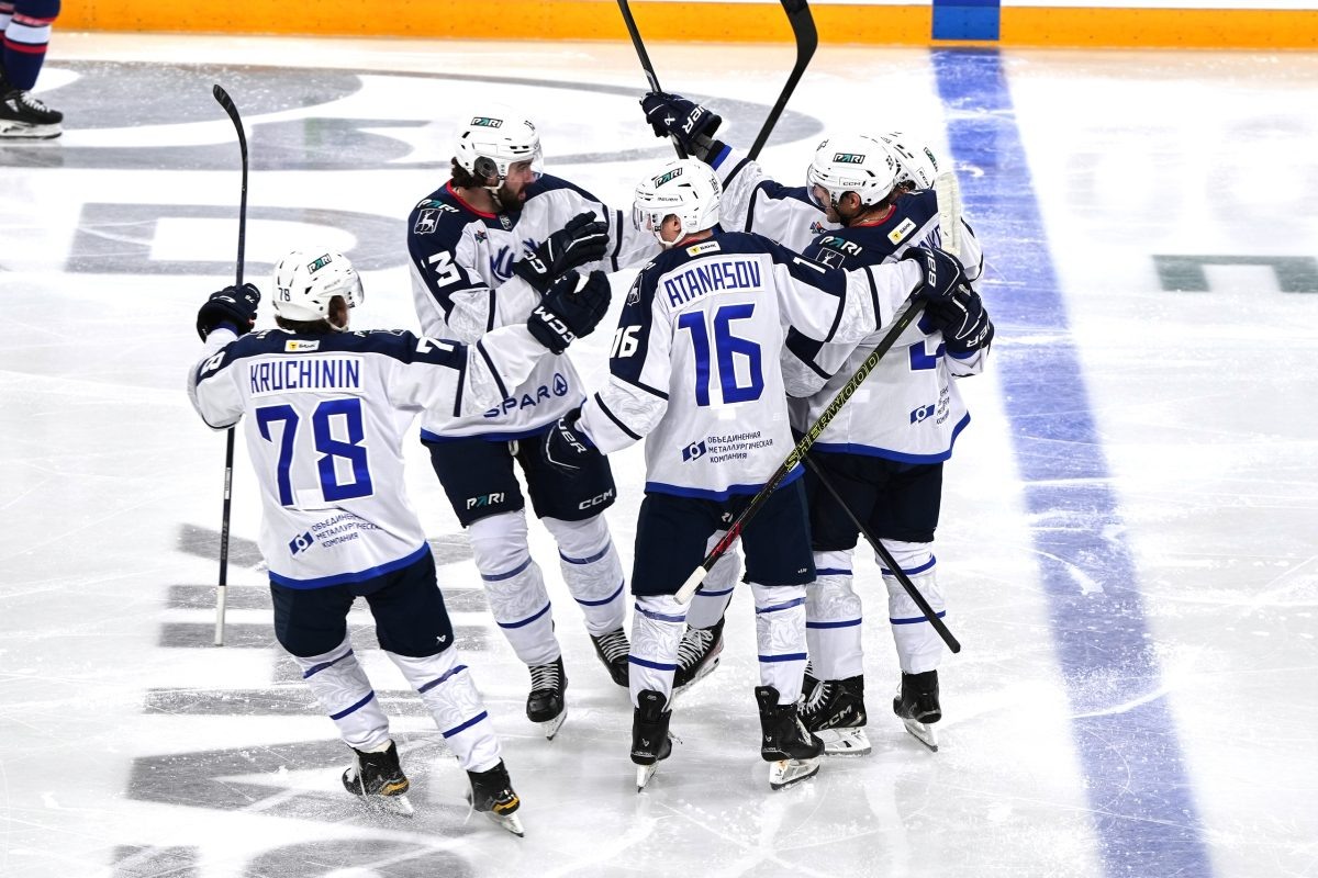    Занимающий второе место в чемпионате магнитогорский «Металлург» торпедовцы опережают на 2 очка