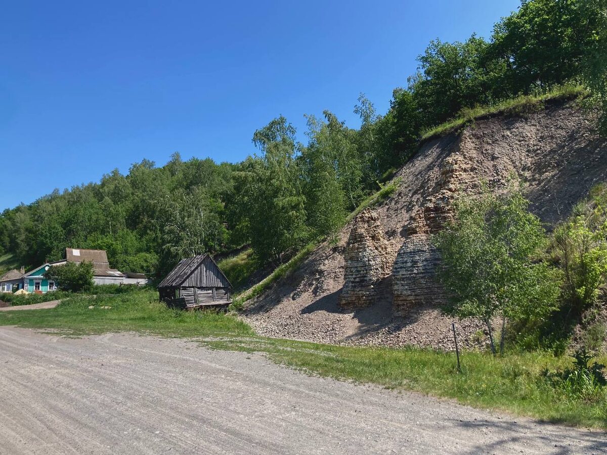 Столбы, село Лох