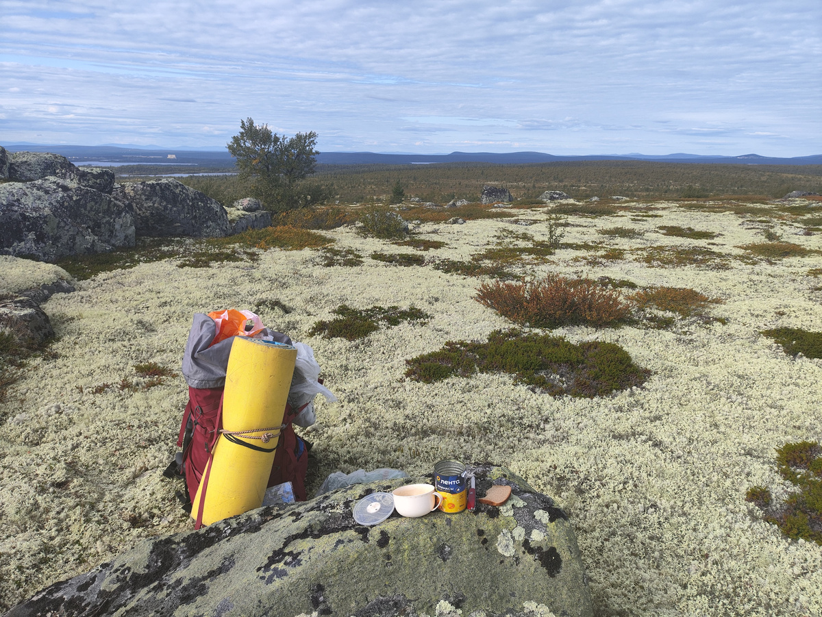 Привал на горе Голодная (название по версии OSM)