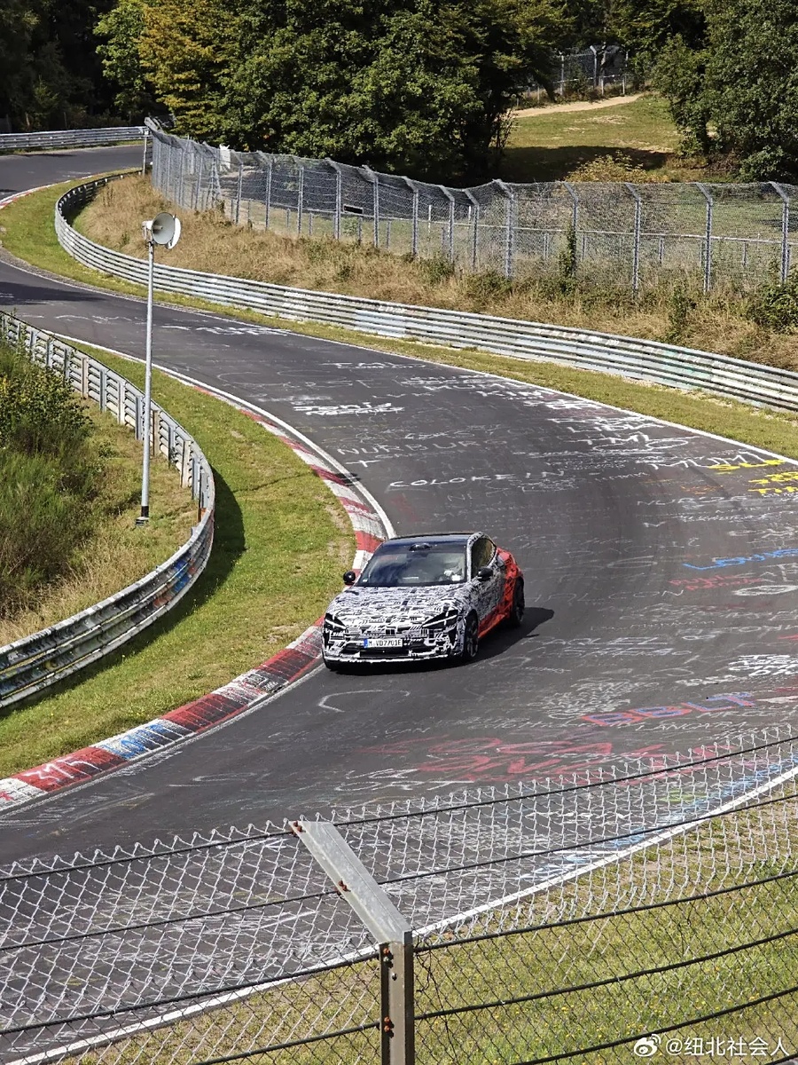    «Заряженную» версию Xiaomi YU7 заметили на трассе Нюрбургринга