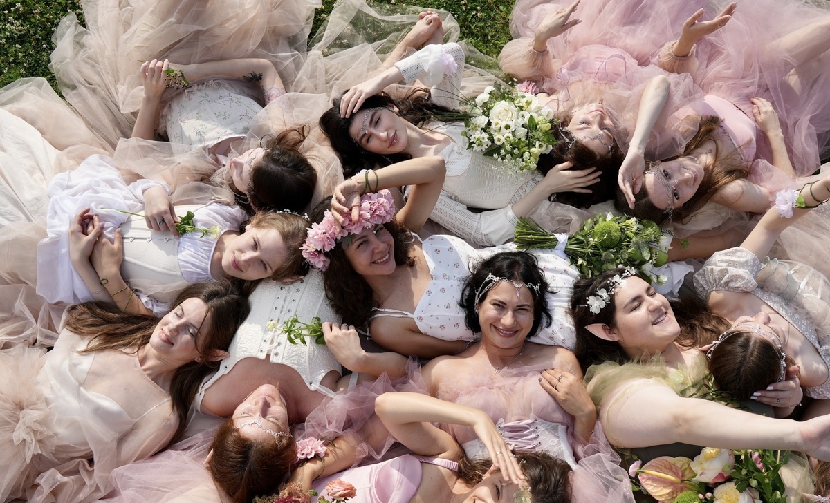 🌿 История любви «Следуй за цветами»