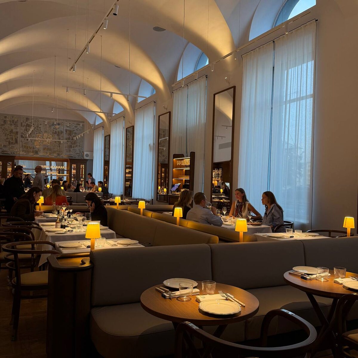 Общие фото интерьера ресторана