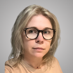    Параллельно продажи новых гибридов (PHEV) в августе выросли на 31% к августу прошлого года — до 5 348. За восемь месяцев 2025 года было продано 27 223 гибрида (против 35 860 годом ранее). «По метрикам видно сжатие доли BEV внутри «электрифицированных» продаж за счет роста гибридов», — отмечает Акимова.