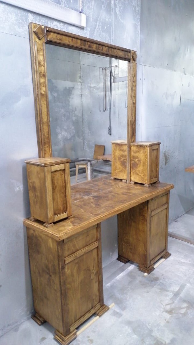 рабочее место барбера - производство