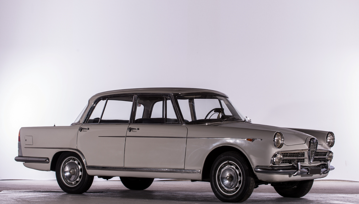 Alfa Romeo 2000 Berlina (1958-1961)