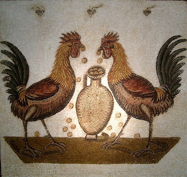 Изображение древнеримской фрески с петухами.