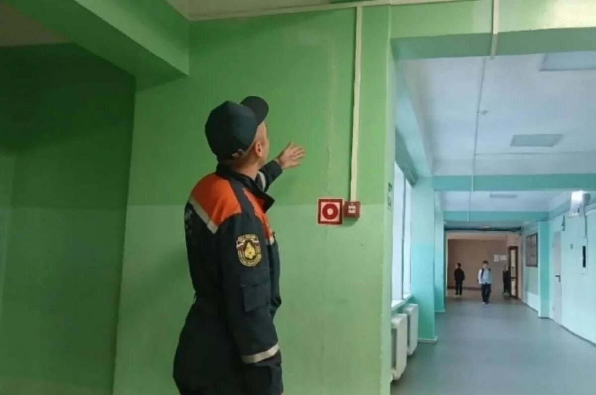    Новое землетрясение на Камчатке магнитудой 7,8 попало на видео