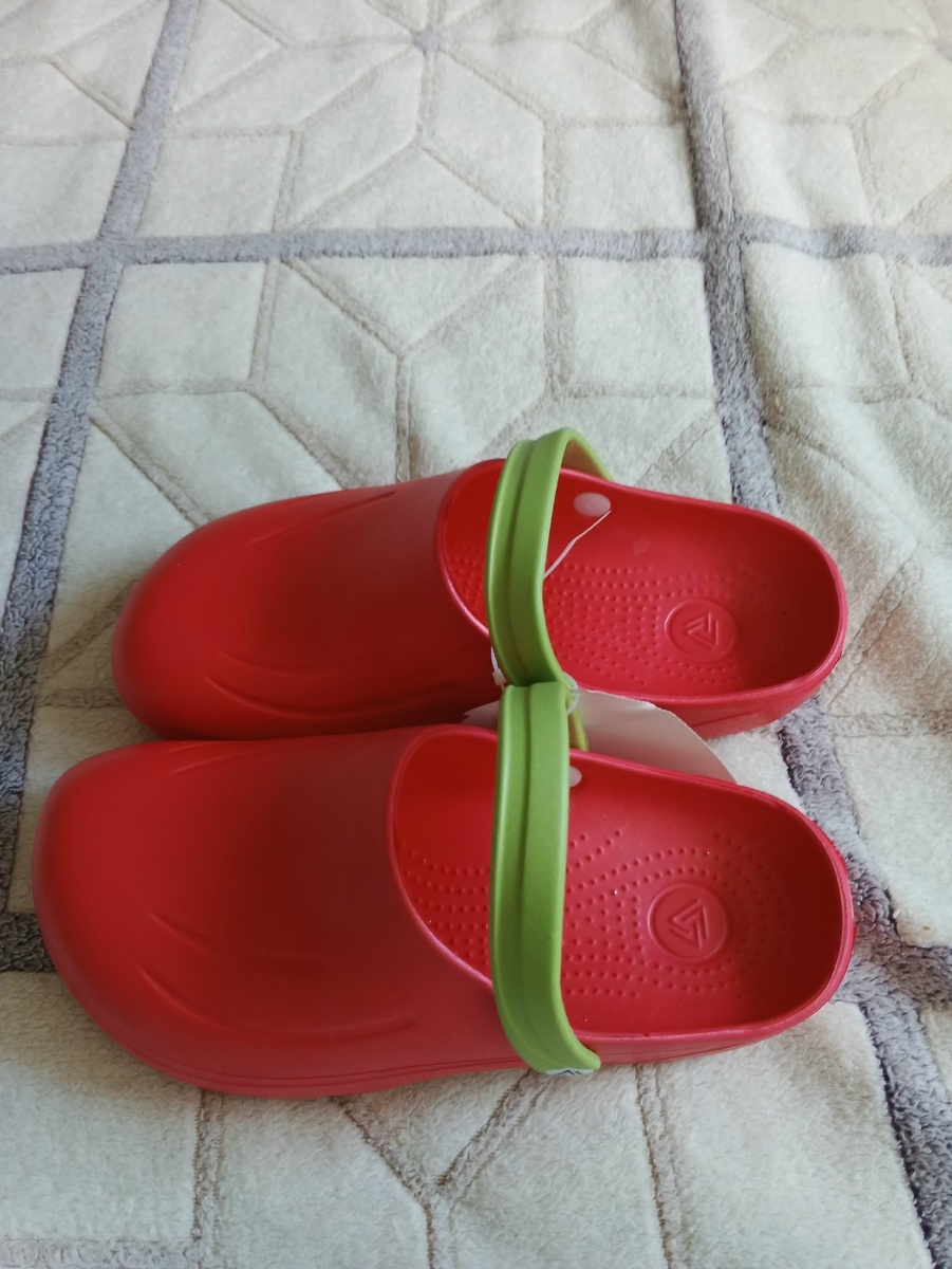 Были такие же, но зелёные) Теперь ещё жизнерадостнее стану)