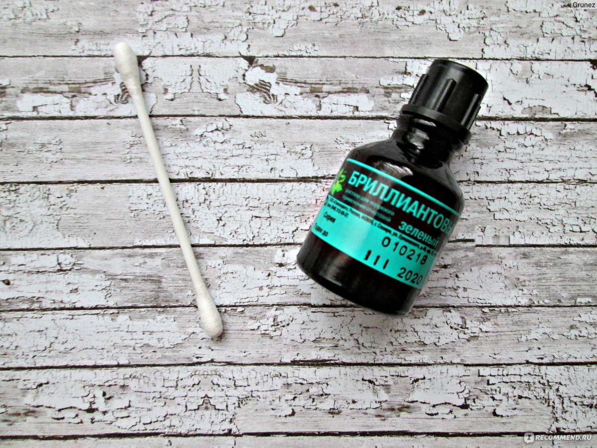 Зеленка имеет много полезных свойств, который может пригодиться в самых неожиданных ситуациях в быту и хозяйстве. 