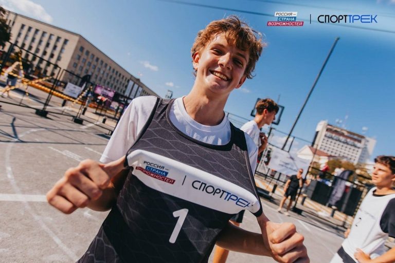    27 жителей Оренбуржья участвуют в конкурсе «Профи среди любителей» проекта «СпортТрек» Оренбуржье