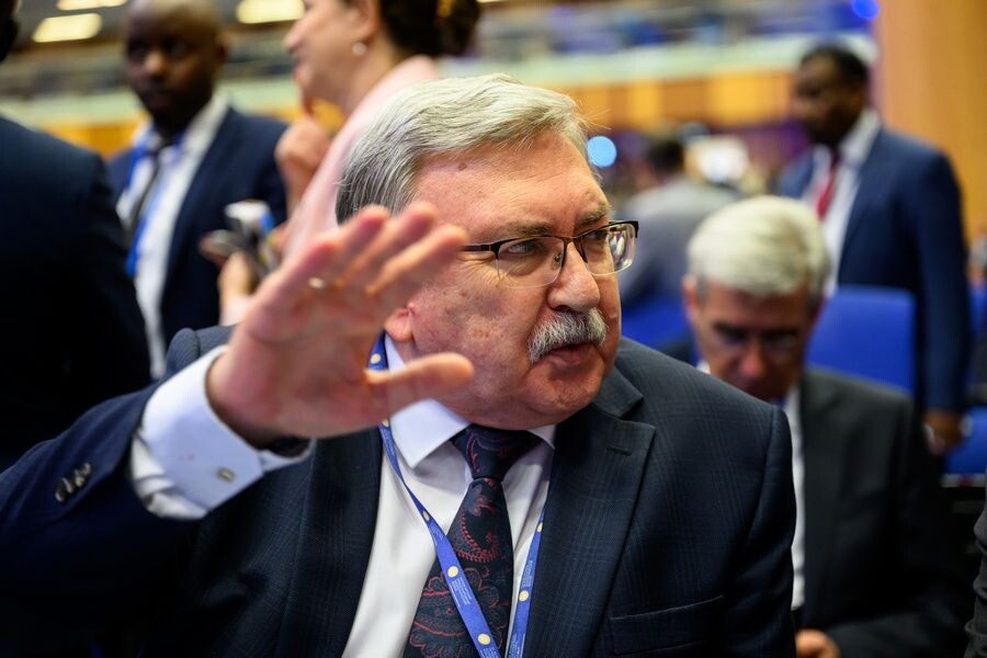    Постоянный представитель РФ при международных организациях в Вене Михаил Ульянов / Источник: © MAX SLOVENCIK/EPA/ТАСС