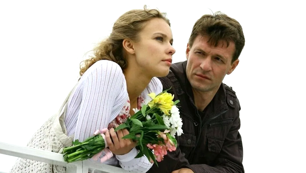 на фото Полина Сыркина и Константин Стрельников