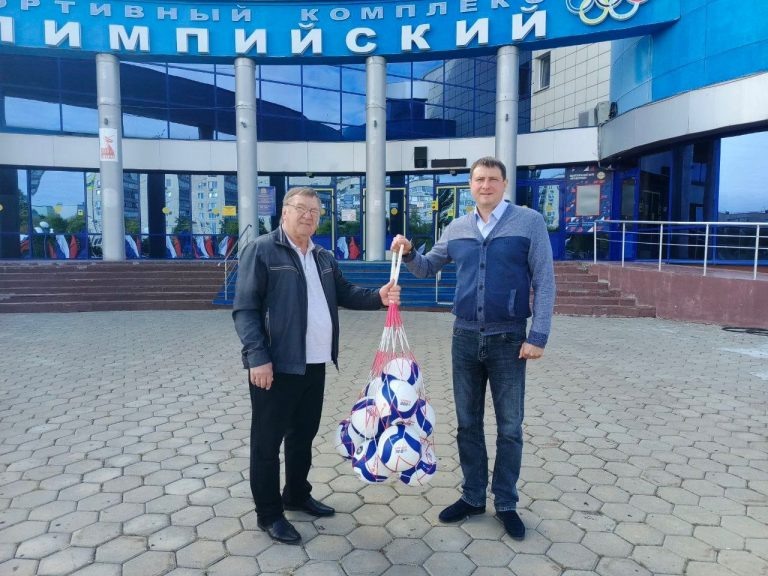    Волейбольный клуб «Оренбуржье» открыл представительство в Новотроицке Антон Пичурин