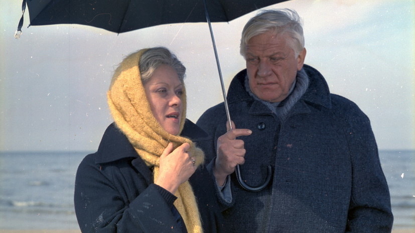     Алиса Фрейндлих и Игорь Владимиров  Кадр из фильма «Старомодная комедия» (1978) / Mosfilm