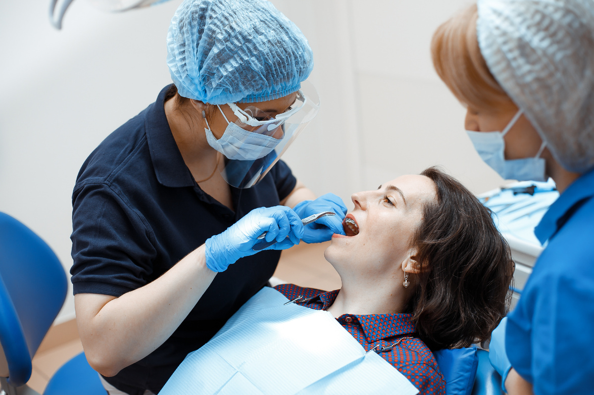 Фотография взята с сайта стоматологии Дмитрович Фэмили https://www.dmitrovich.ru/