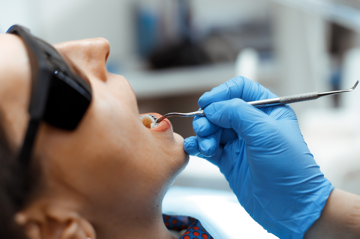 Фотография взята с сайта стоматологии Дмитрович Фэмили https://www.dmitrovich.ru/