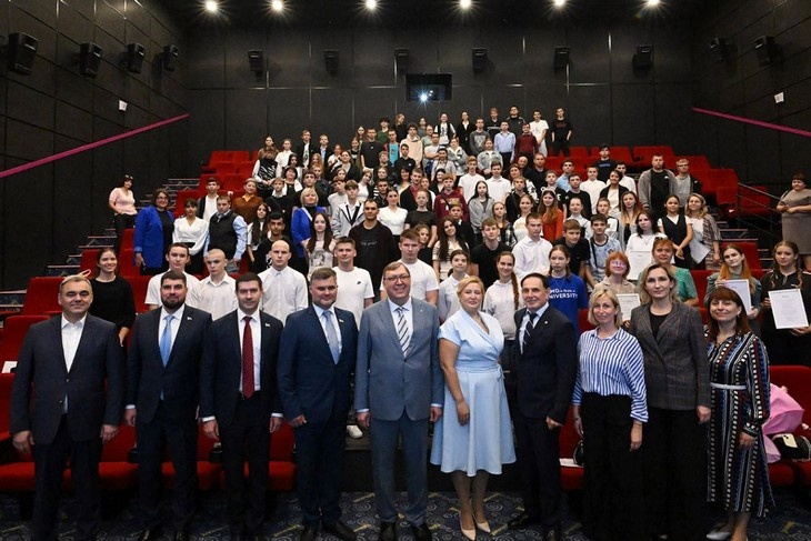    «Белый ангел» Редакция Газеты