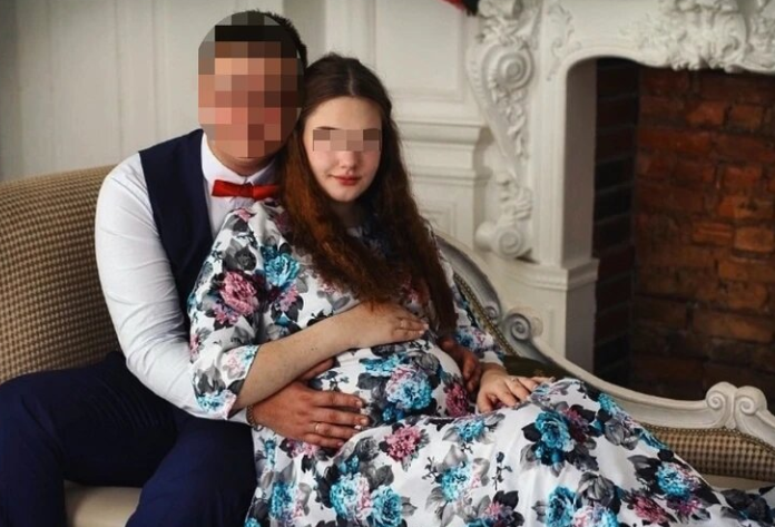 Елена с первым мужем до зависимости. Фото опубликовано «КП-Санкт-Петербург»