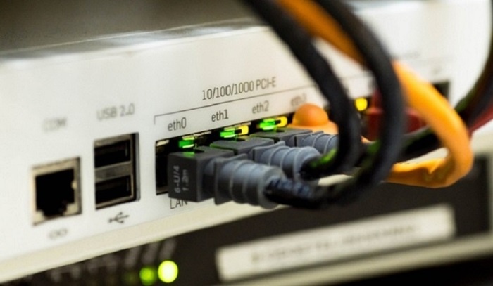    В Госдуме усомнились в реализуемости идеи отключения интернета россиянам