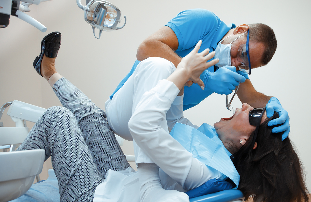 Фотография взята с сайта стоматологии Дмитрович Фэмили https://www.dmitrovich.ru/