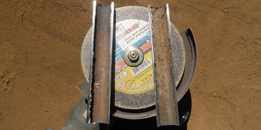 Как разрезать трубу вдоль ровно пополам. Круглую трубу