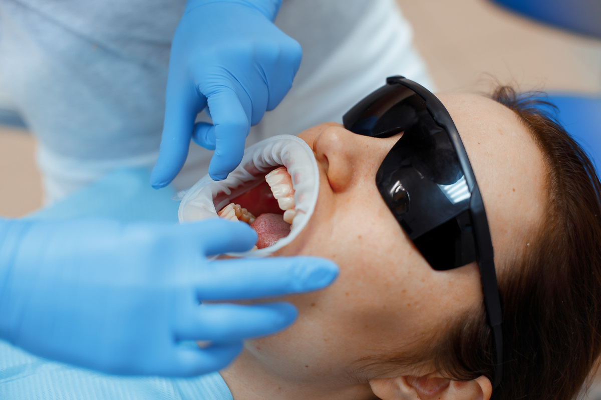 Фотография взята с сайта стоматологии Дмитрович Фэмили https://www.dmitrovich.ru/