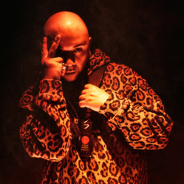     Смоки Мо записал «Кара-тэ 2» с Бастой, Miyagi и Сергеем Шнуровым