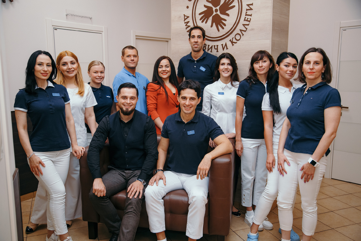 Фотография взята с сайта стоматологии Дмитрович Фэмили https://www.dmitrovich.ru/